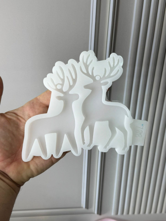 №788 Олени 2 шт в молде №788 Олени 2 шт в молде