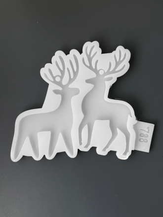 №788 Олени 2 шт в молде №788 Олени 2 шт в молде