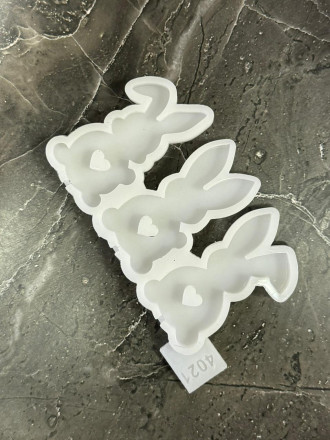 №4021 Пасхальные кролики глянцевые  (внимание есть отверстия под палочку, их можно убрать читай описание )   