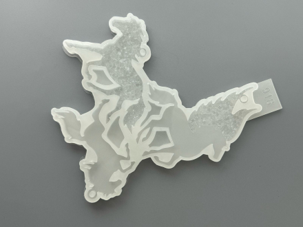 №918 Молд Лошади 3 шт в молде №918 Молд Лошади 3 шт в молде