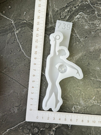 №739 Молд Гимнастка с кристаллическим мячом 