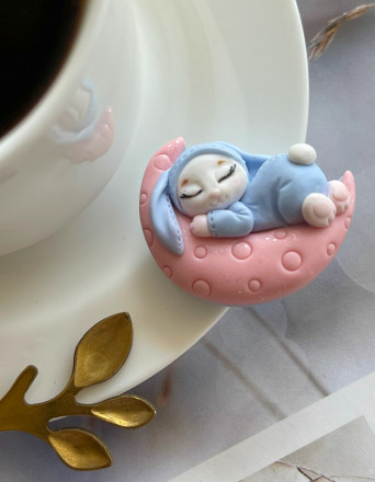 №1067 Медвежонок и зайчонок 