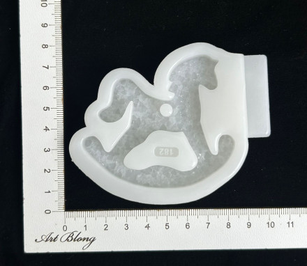 Молд №182 Лошадка Качалка кристаллическая 