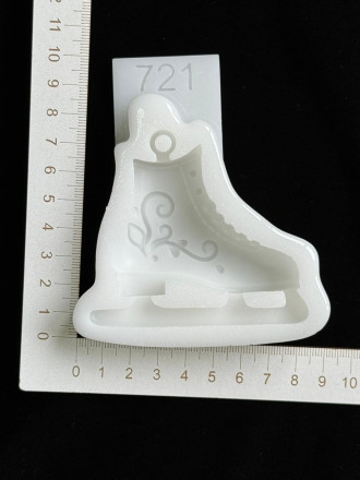 №721 Молд Коньки (конек) 