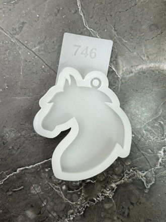 №750 Молд Лошадь глянцевая