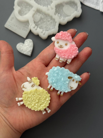 №488 Молд овечки броши  кристаллические 