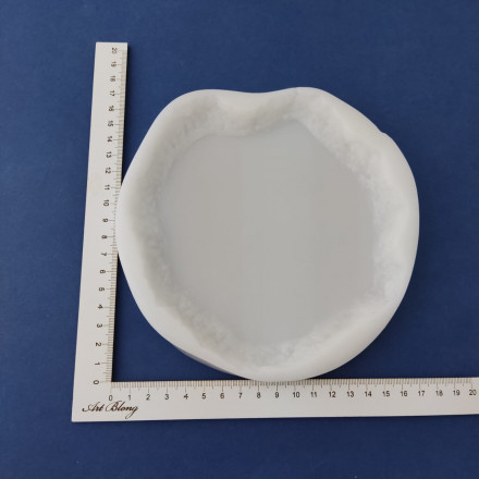 № 662 Coaster with "live" edge by @vnutriart (Mould)