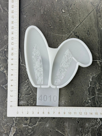 №4010 кристаллические ушки кролика на Пасху ХВ пасха есть разрез для палочки 