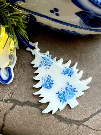 №779 Елки глянцевые 3 шт 