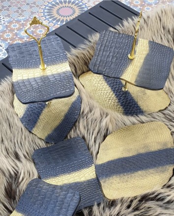 №462 Tray (26 cm) Snake skin Mould